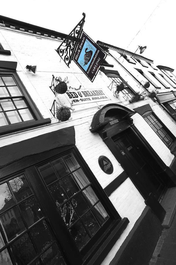 The Black Swan Inn Leominster Exteriör bild